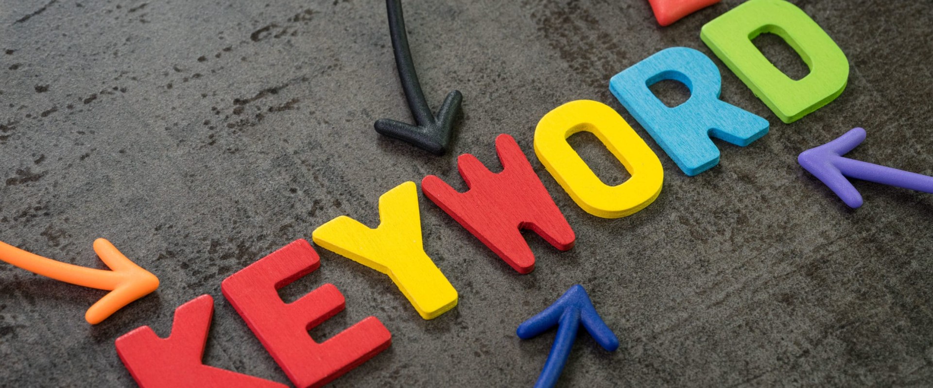 Choosing Relevant Keywords for Free Stock Images